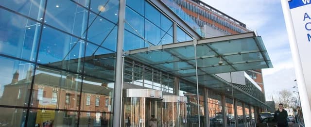 exterior_banner